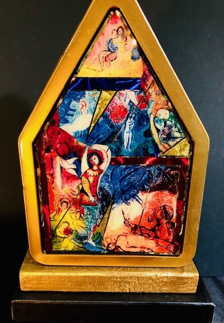 ​Art History Chagal triangle Box

​