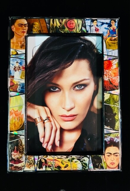 Freda Kahlo frame Art history to life
