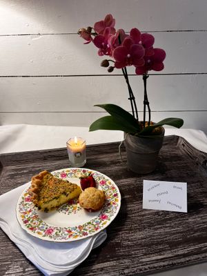 Mother’s Day Breakfast in Bed Bundle