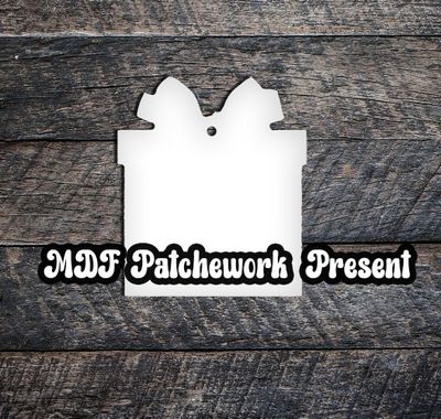 MDF Patchwork Present  5 pack