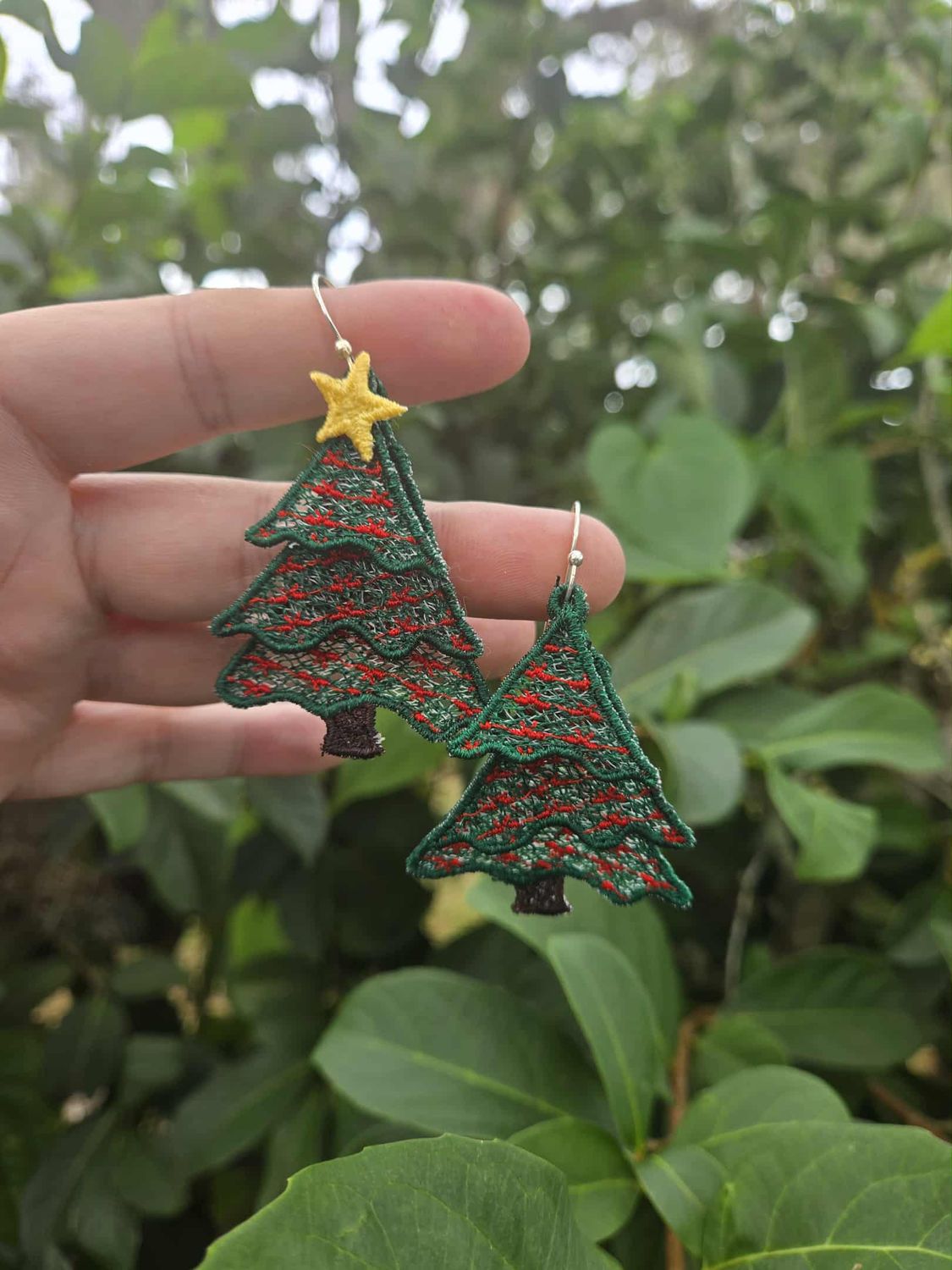 FSL Swinging Christmas Tree Earrings Digital File