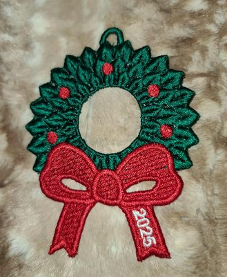 FREEBIE FSL Wreath Ornament  Digital File