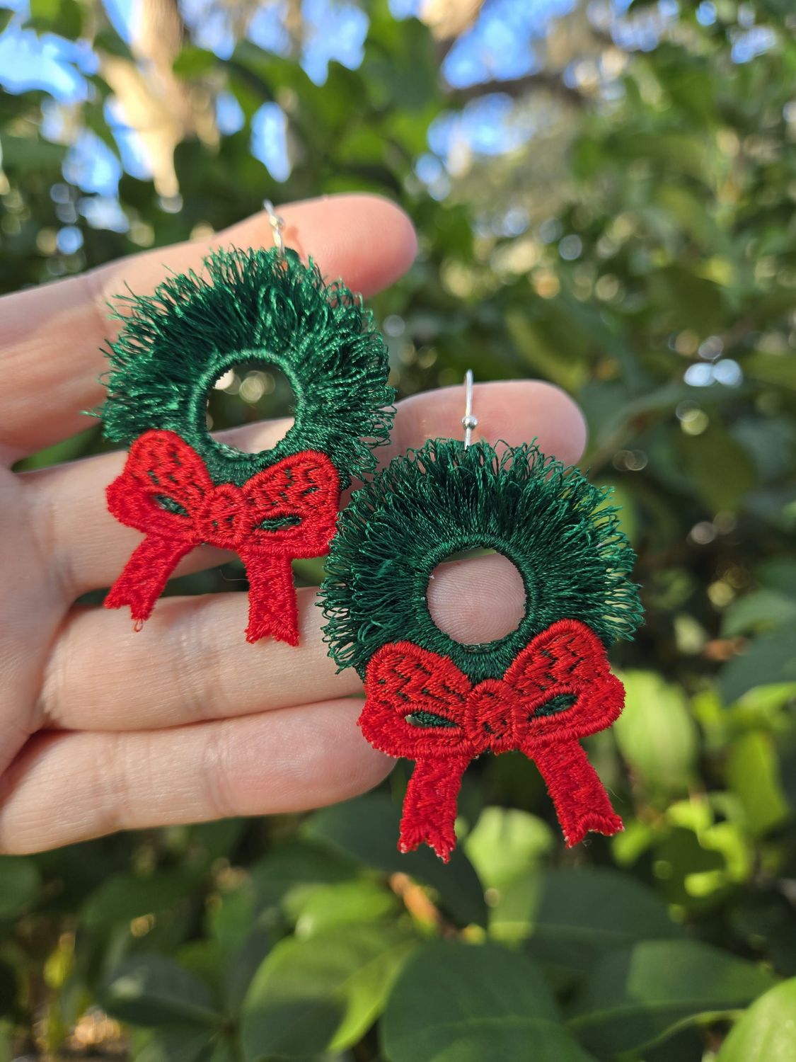 FSL Fringe  Wreath Earrings Digital File