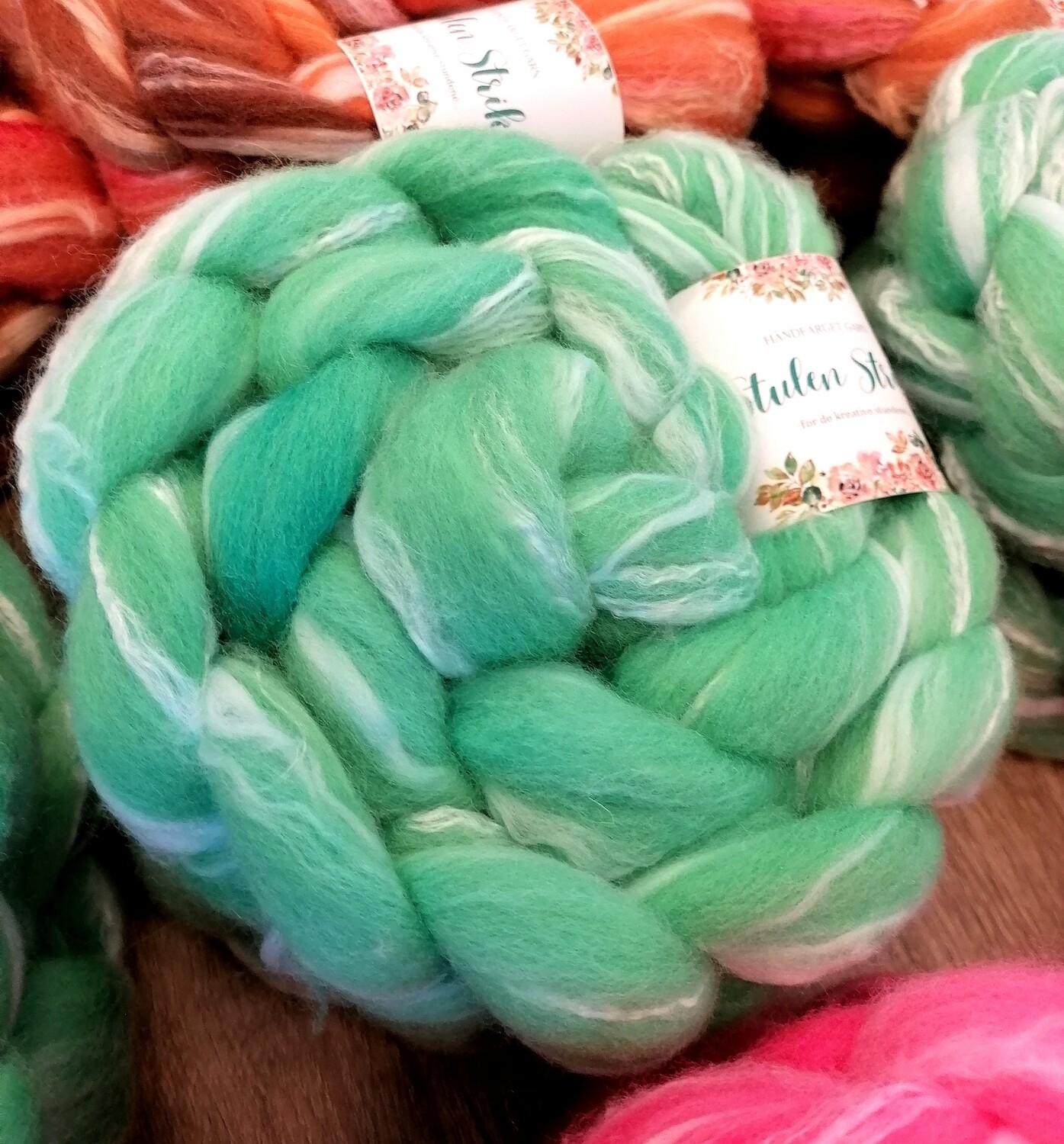 Merino/ Bambus SPINNEFIBER - Håndfarget  12