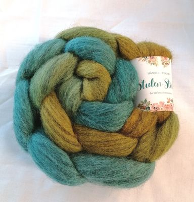 CORRIEDALE SPINNEFIBER - Håndfarget 69