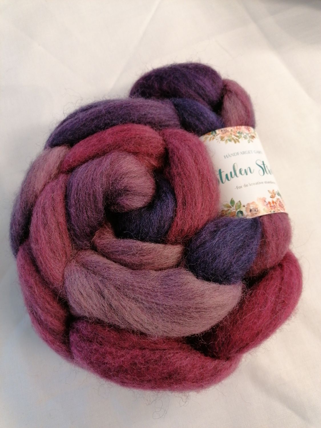CORRIEDALE SPINNEFIBER - Håndfarget 75