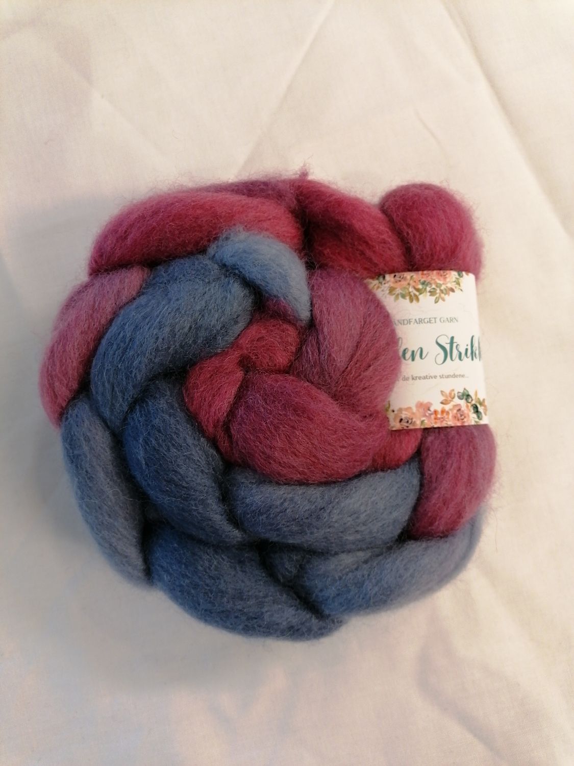 CORRIEDALE SPINNEFIBER - Håndfarget 79