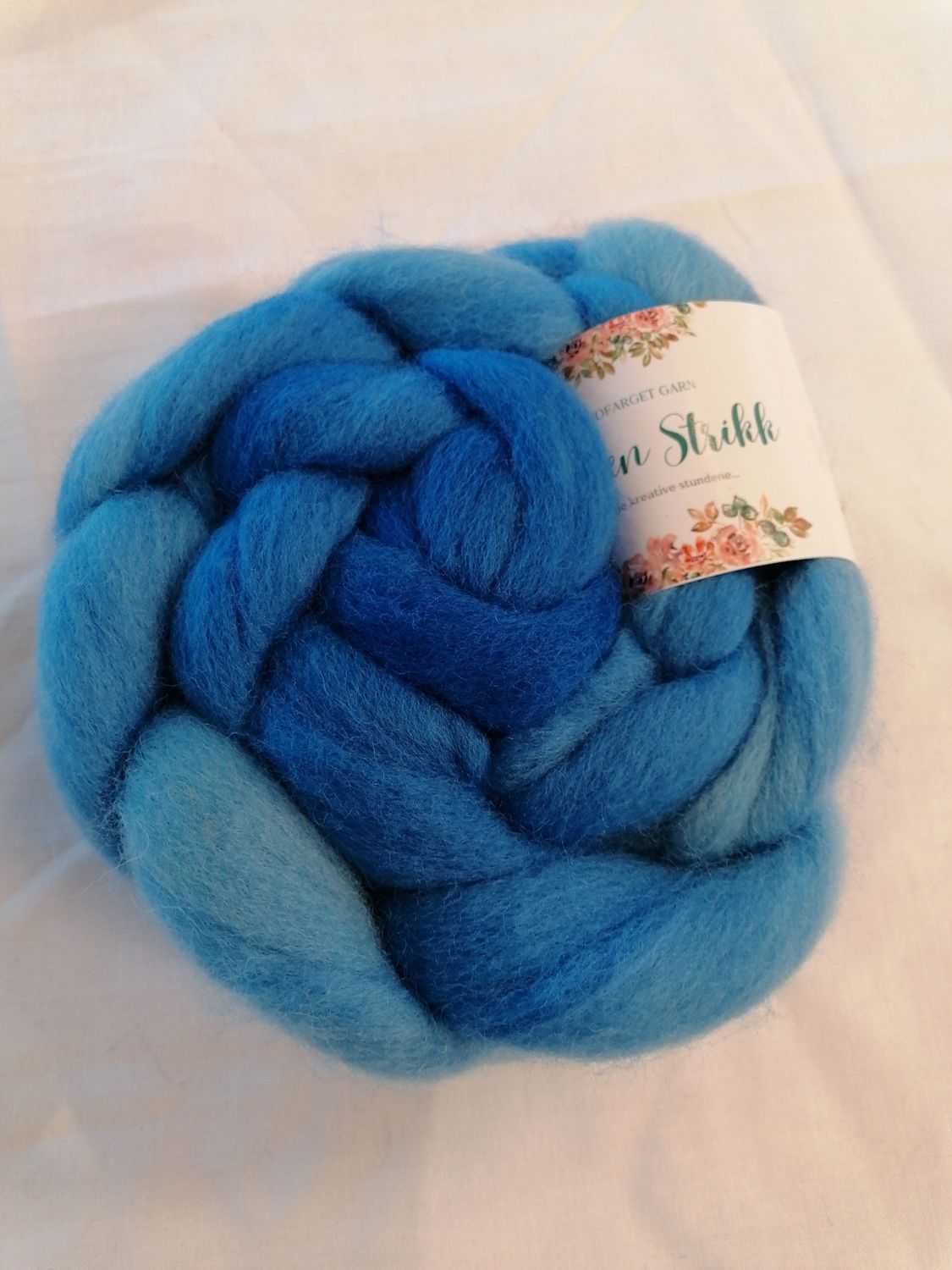 CORRIEDALE SPINNEFIBER - Håndfarget 88