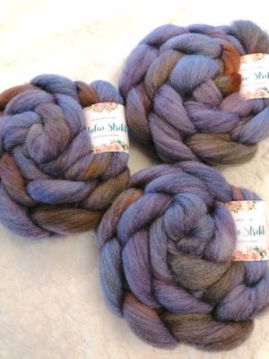 CORRIEDALE SPINNEFIBER - Håndfarget 115