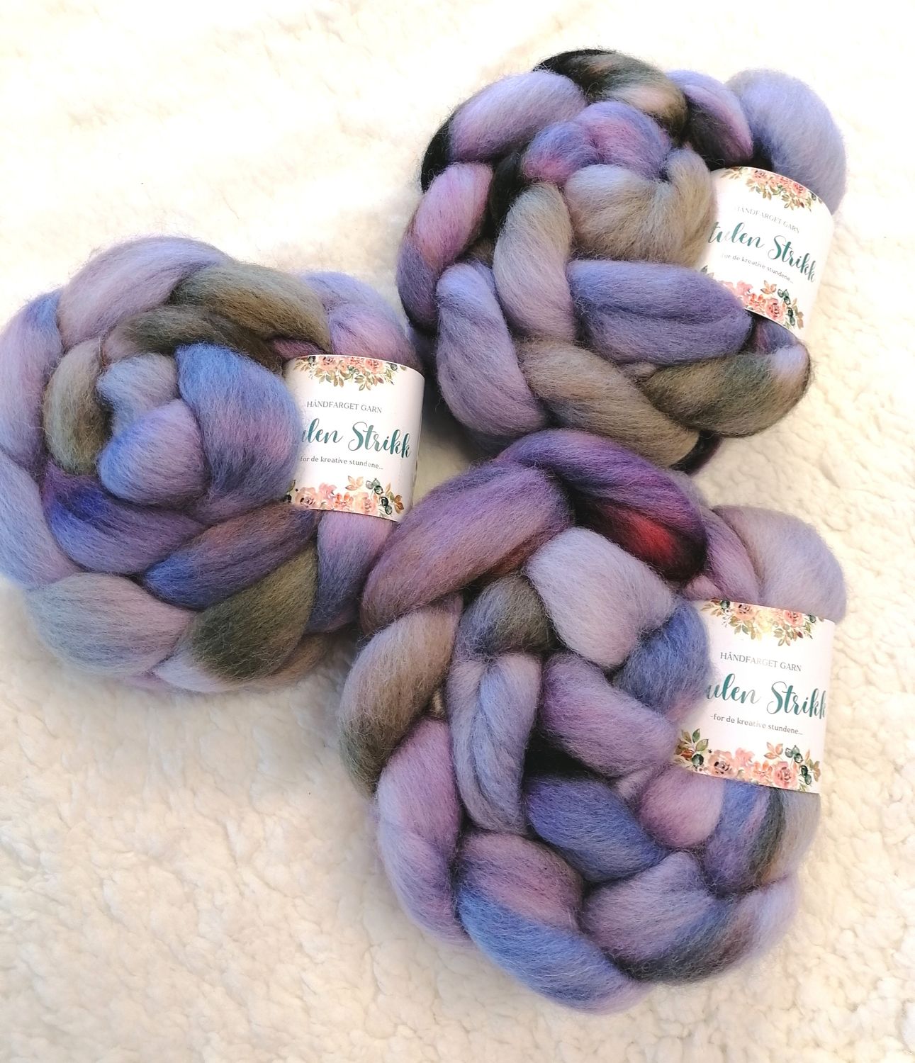 CORRIEDALE SPINNEFIBER - Håndfarget 114