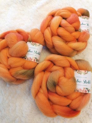 CORRIEDALE SPINNEFIBER - Håndfarget 118