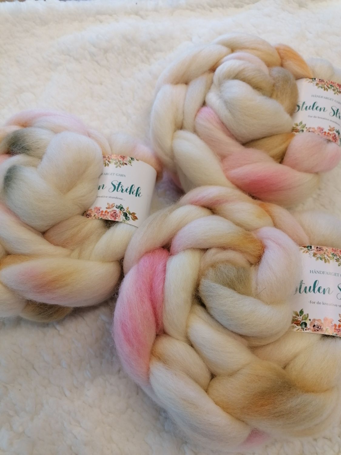 CORRIEDALE SPINNEFIBER - Håndfarget 117