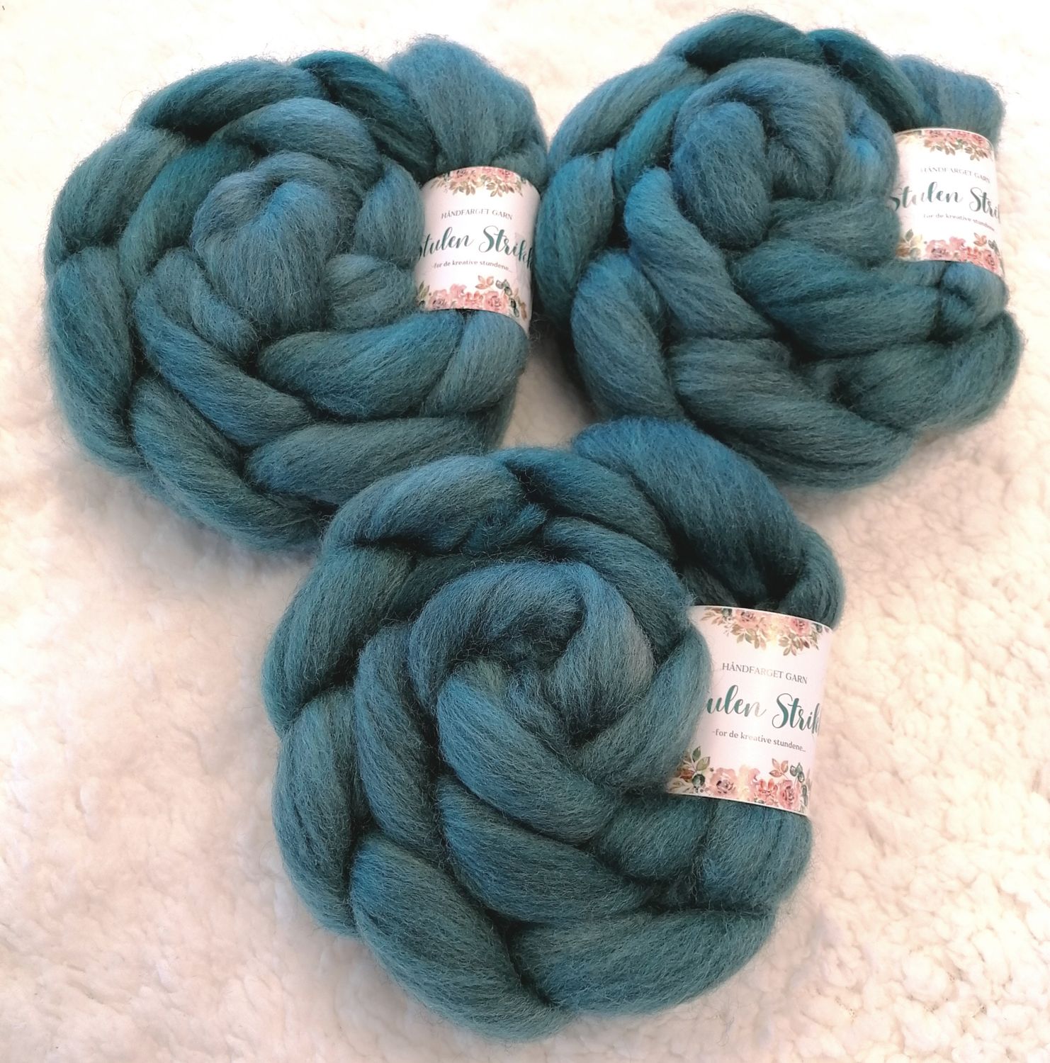 CORRIEDALE SPINNEFIBER - Håndfarget 119