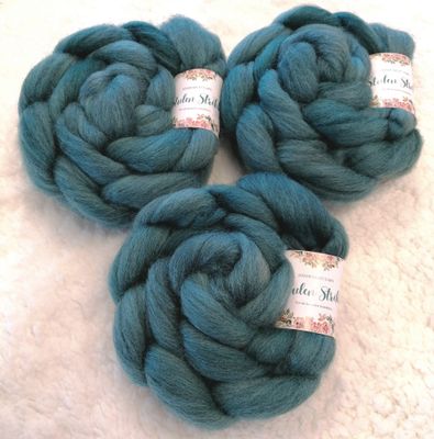 CORRIEDALE SPINNEFIBER - Håndfarget 119