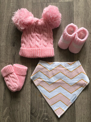 Infants Pink Secure Clip Bib, Knitted Hat, Mittens & Booties
