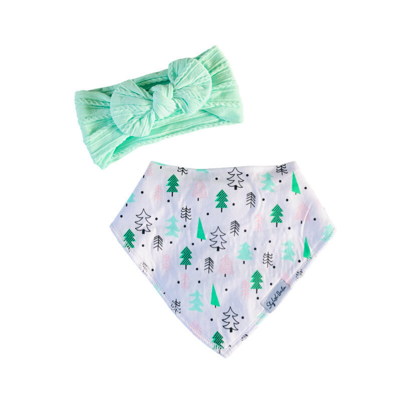 Green Forest Bib & Green Bow Set