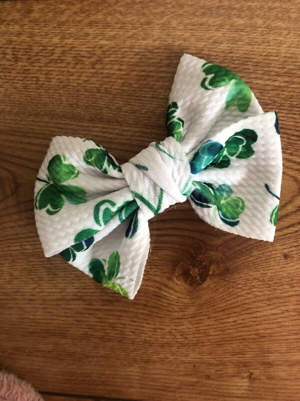 Large Shamrock Bow Hairclip