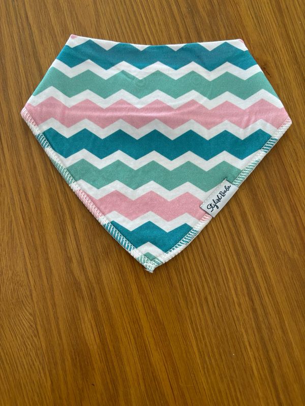 Bright Zig Zag Dribble Proof Bandana Baby Bib