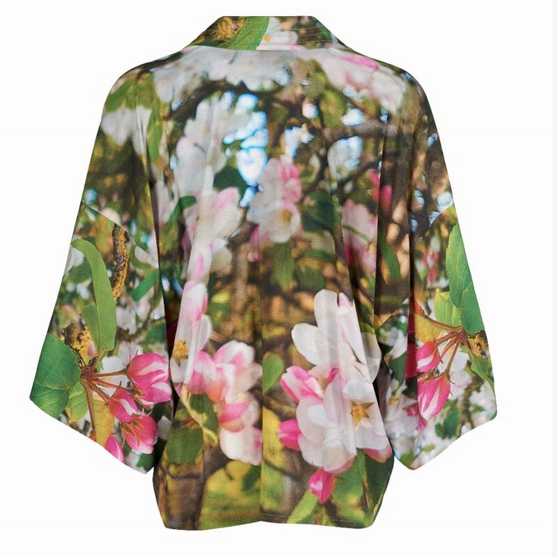 Blossoming Lightweight Kimono
