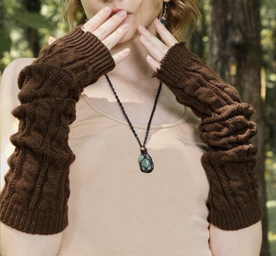 Cable Knit Fingerless Gloves ( Coffee Brown)