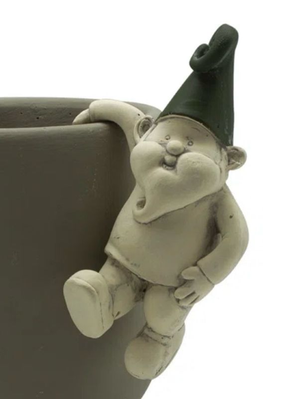 Resin Gnome Pot Hanger