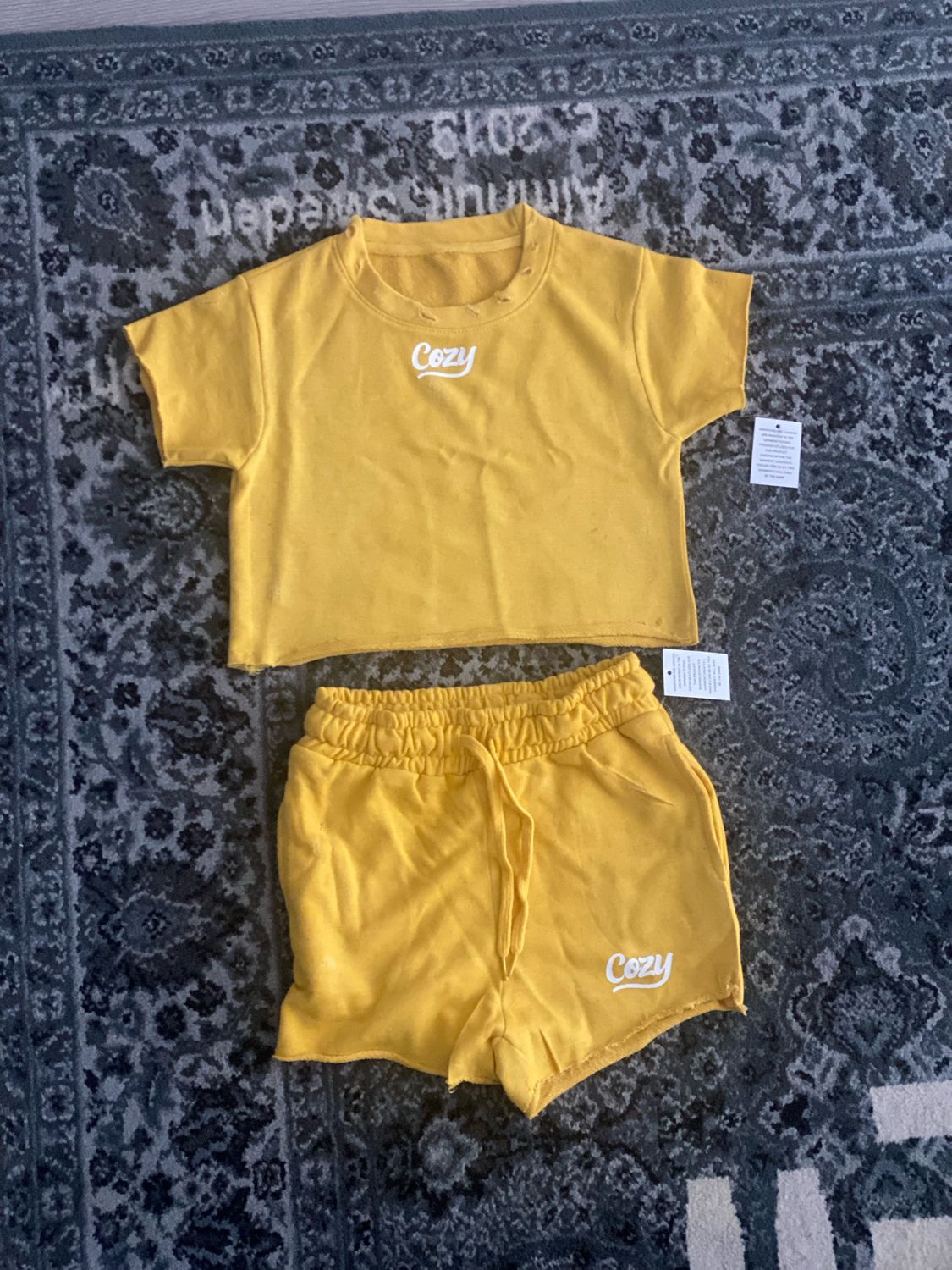 Cozy Yellow Relax Set