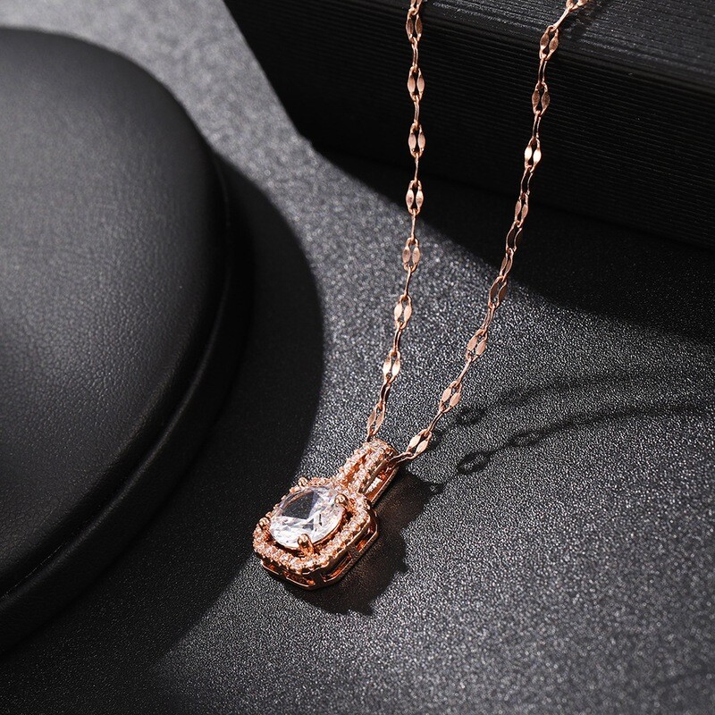 Vintage zircon necklace