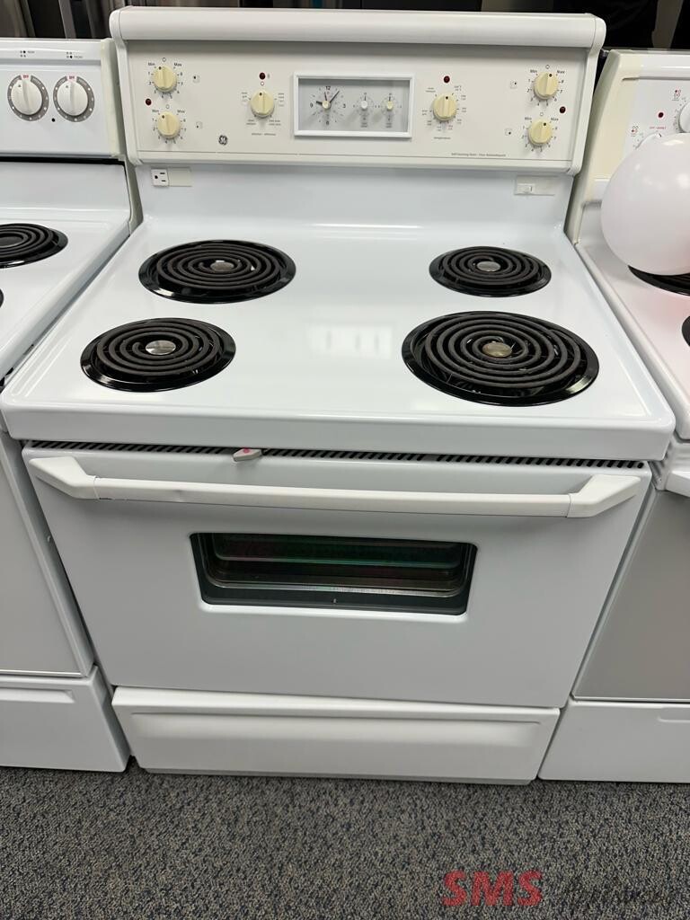 GE Coil Top Stove GRSF3171SM1