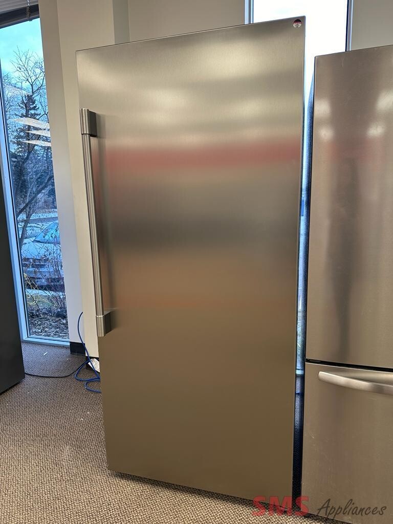 Open Box- Scratch & Dent Frigidaire 32" Upright Fridge FPRU19F8WF