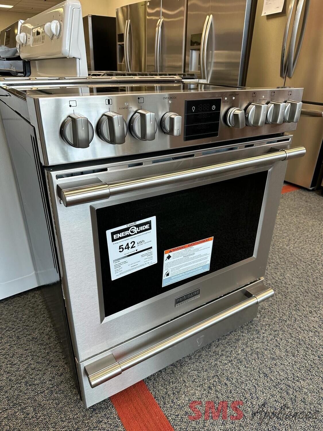 Open Box - Scratch & Dent Frigidaire Professional Glass Top Stove PCFE307CAFC