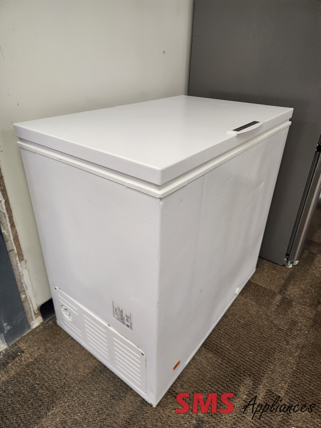 Frigidaire Chest Freezer FFC0723DW