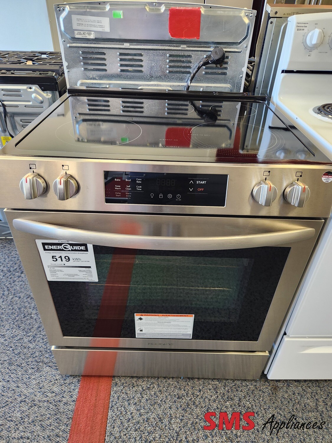 Open Box - Scratch & Dent Frigidaire Professional Glass Top Stove FCFE308CAS