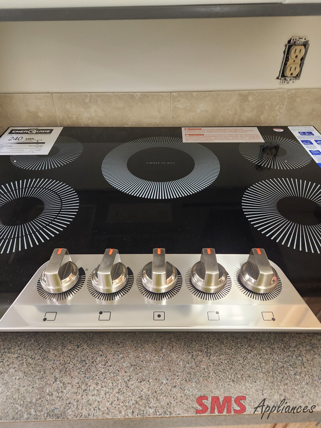 Open Box - Scratch & Dent Frigidaire Gallery Built-In Cooktop GCCE3070AS
