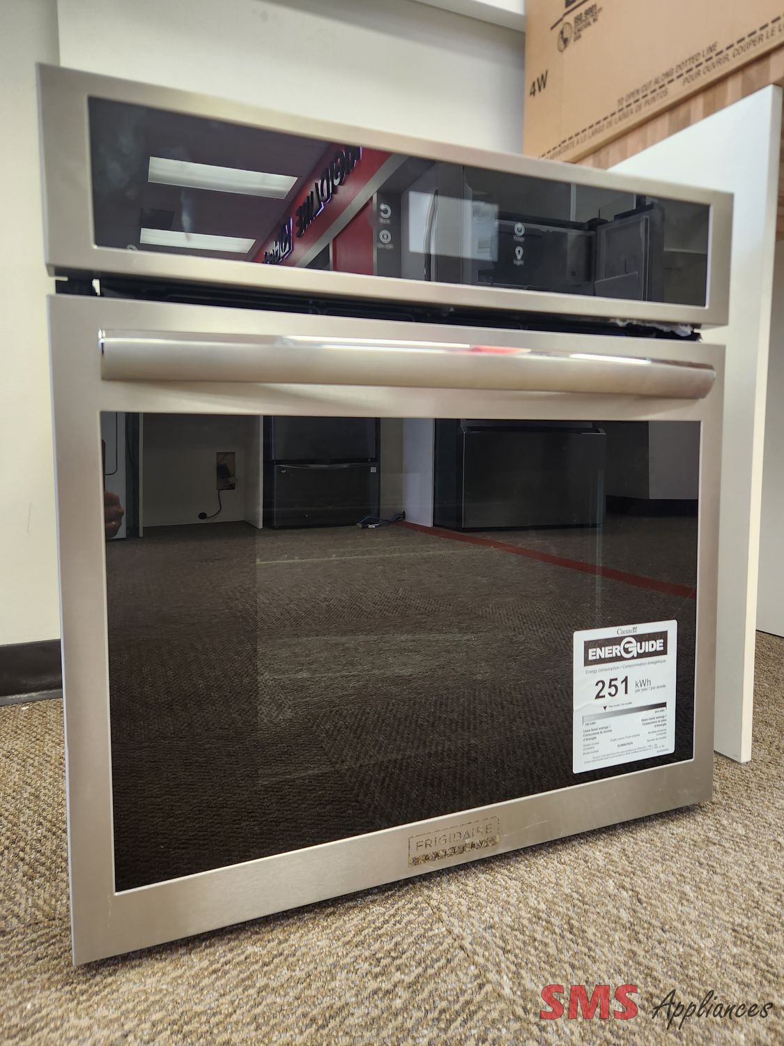 Open box - Scratch & Dent Frigidaire Gallery 27" Wall Oven GCWS2767AF