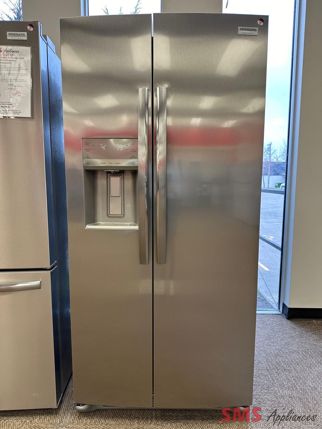 Open Box - Scratch & Dent  Frigidaire Gallery 33" Side-by-Side Fridge  GRSS2352AF