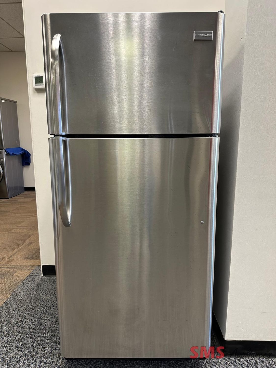 Frigidaire Top Mount Fridge FFHT1826PS