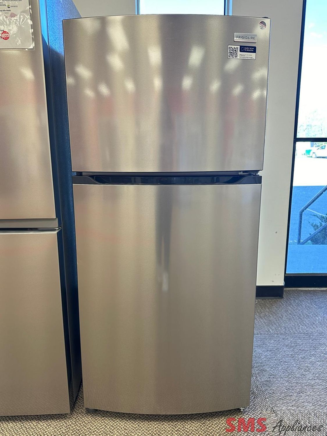 Open Box - Scratch & Dent Frigidaire 28" Top Mount Fridge FFHT1425VV
