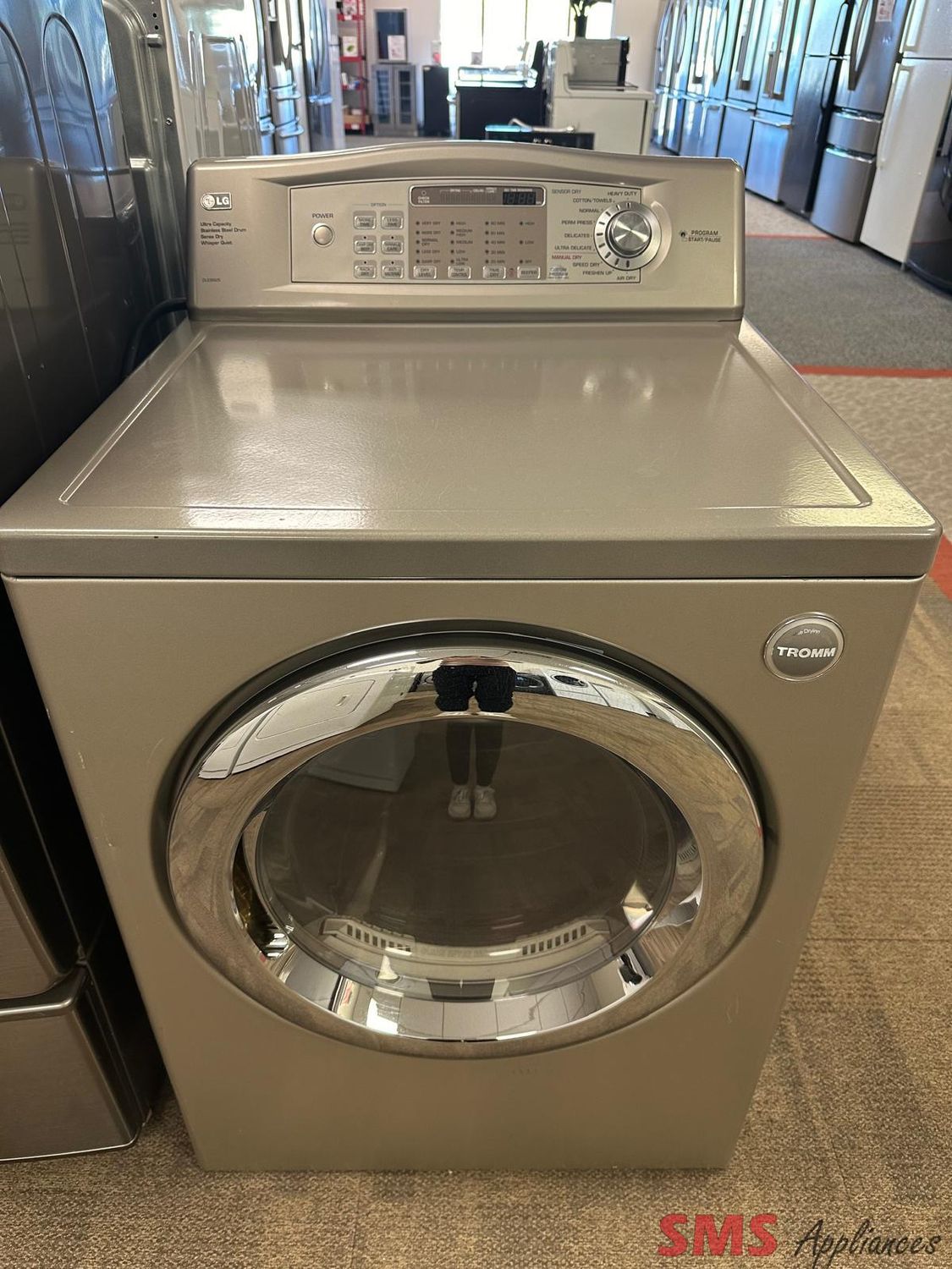 LG Dryer  DLE5932S