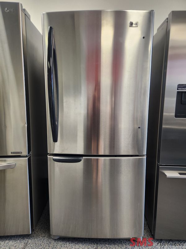 LG 33" Bottom Mount Fridge LBN20512ST