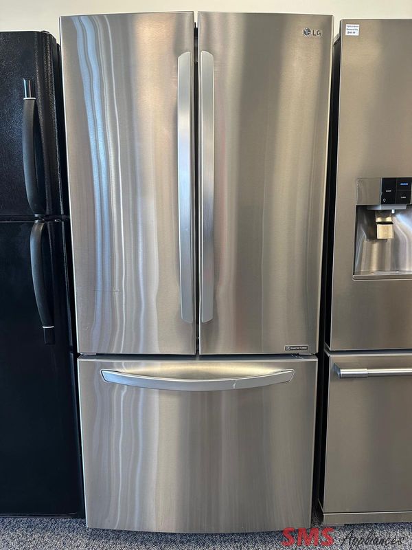 LG 33" French Door Fridge LFC24786ST