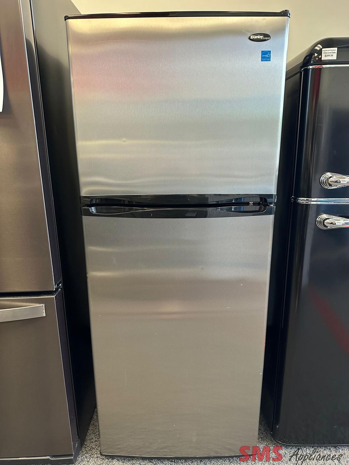 Danby 24" Top Mount Fridge