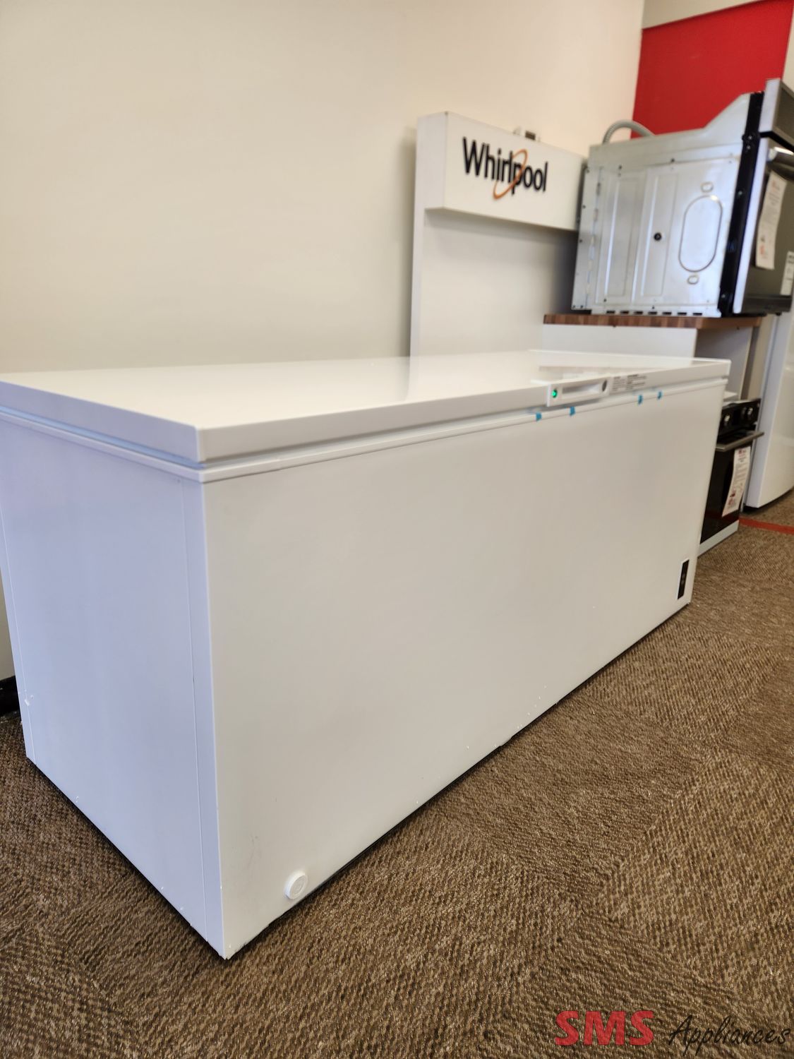 Open Box - Scratch & Dent Frigidaire 19.8 cu.ft Chest Freezer FFCL2042AW