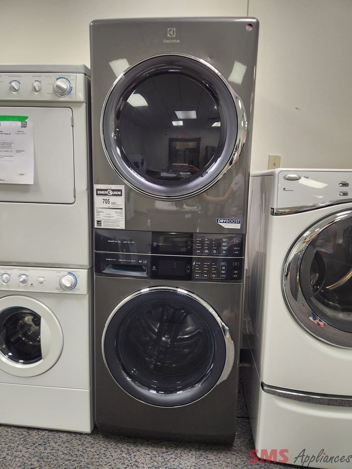 Open Box - Scratch & Dent Electrolux Laundry Tower ELTE760CAT