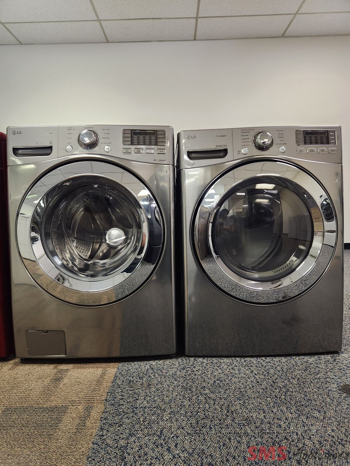 LG Washer & Dryer Set WM3370HVA/ DLEX3370V
