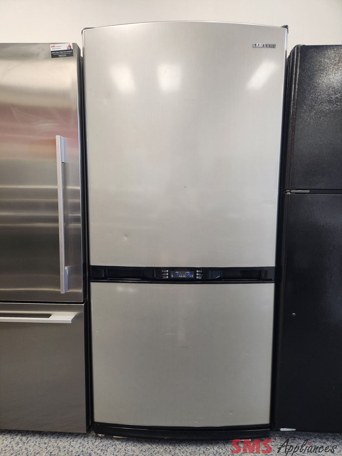 Samsung 33" Bottom Mount Fridge RB193KASb