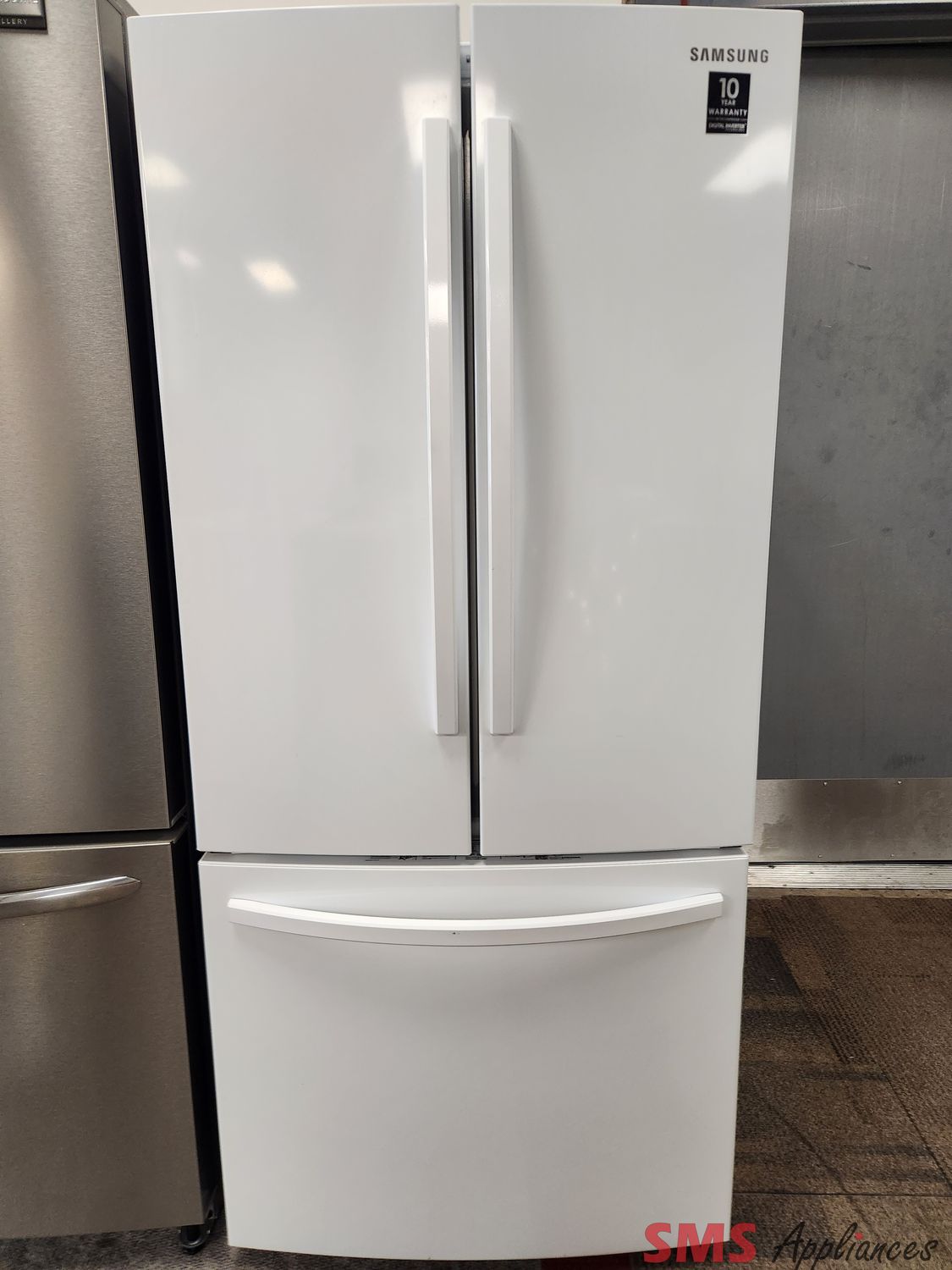Samsung 30" French Door Fridge RF220NFTAWW