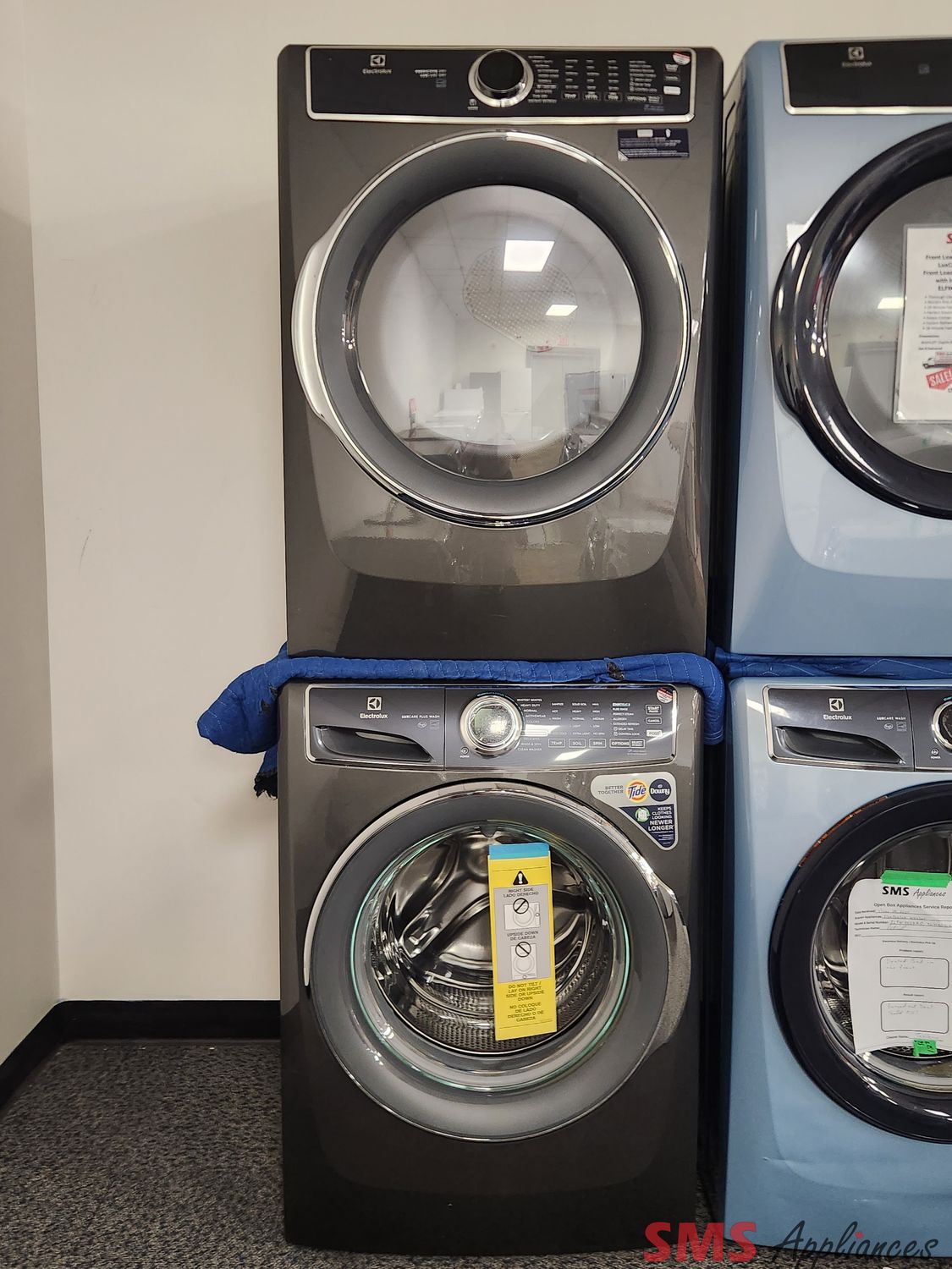 Open Box - Scratch & Dent Electrolux Washer & Dryer Set ELFW7537AT/ ELFE753CAT