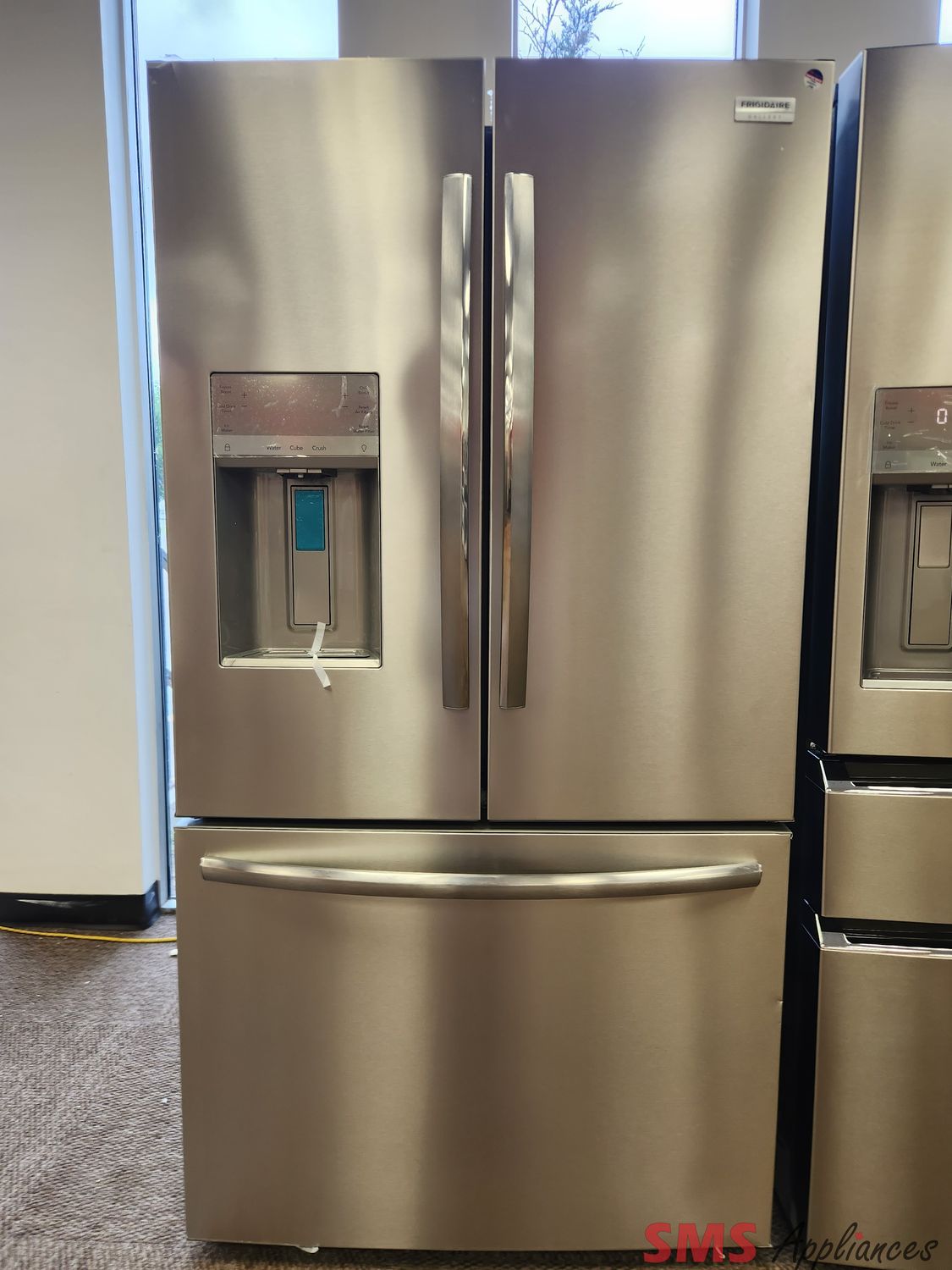 Open Box - Scratch & Dent Frigidaire Gallery 36" French Door Fridge GRFNC2353AF