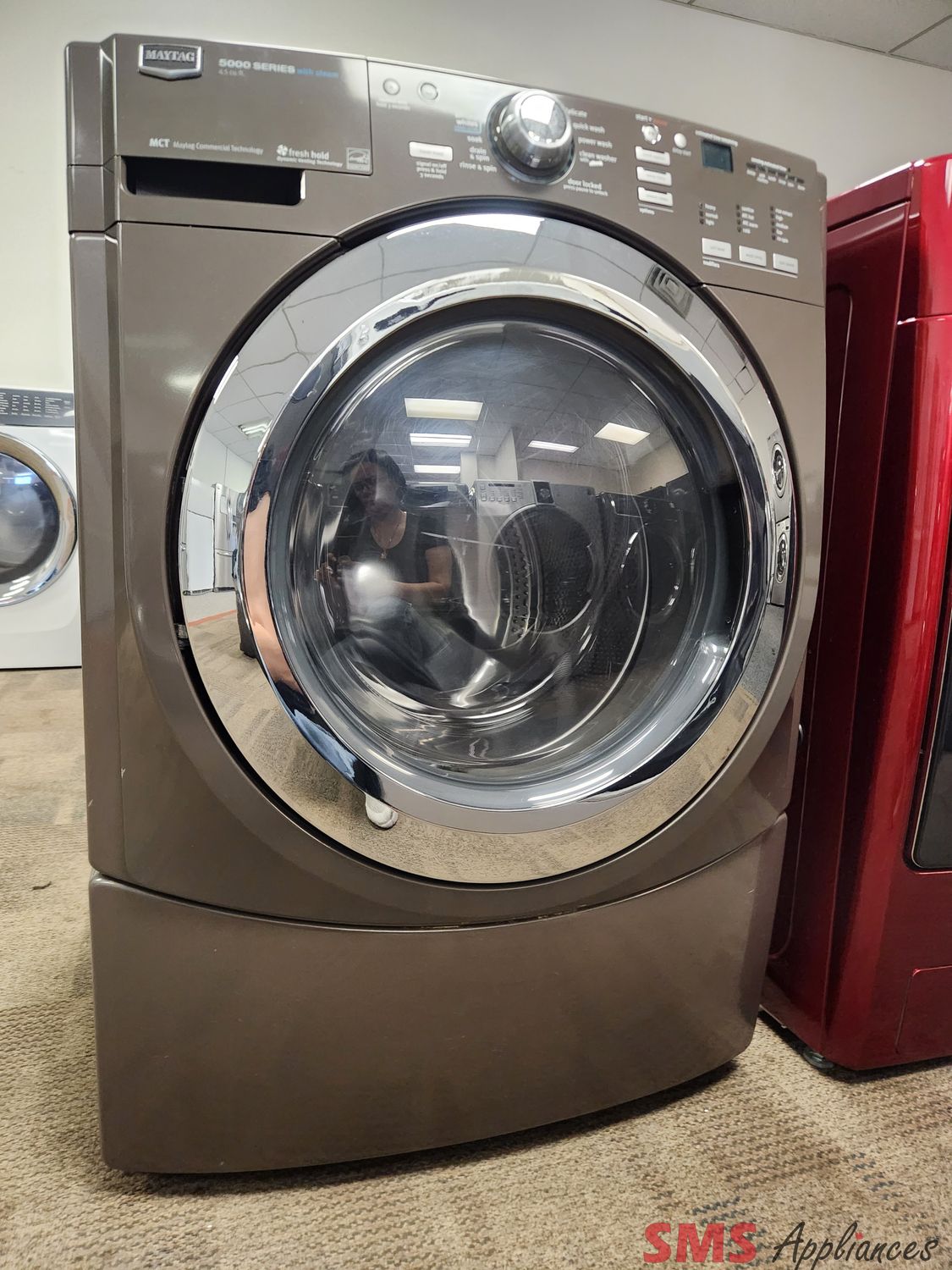 Maytag Front load Washer MHWE550WJ