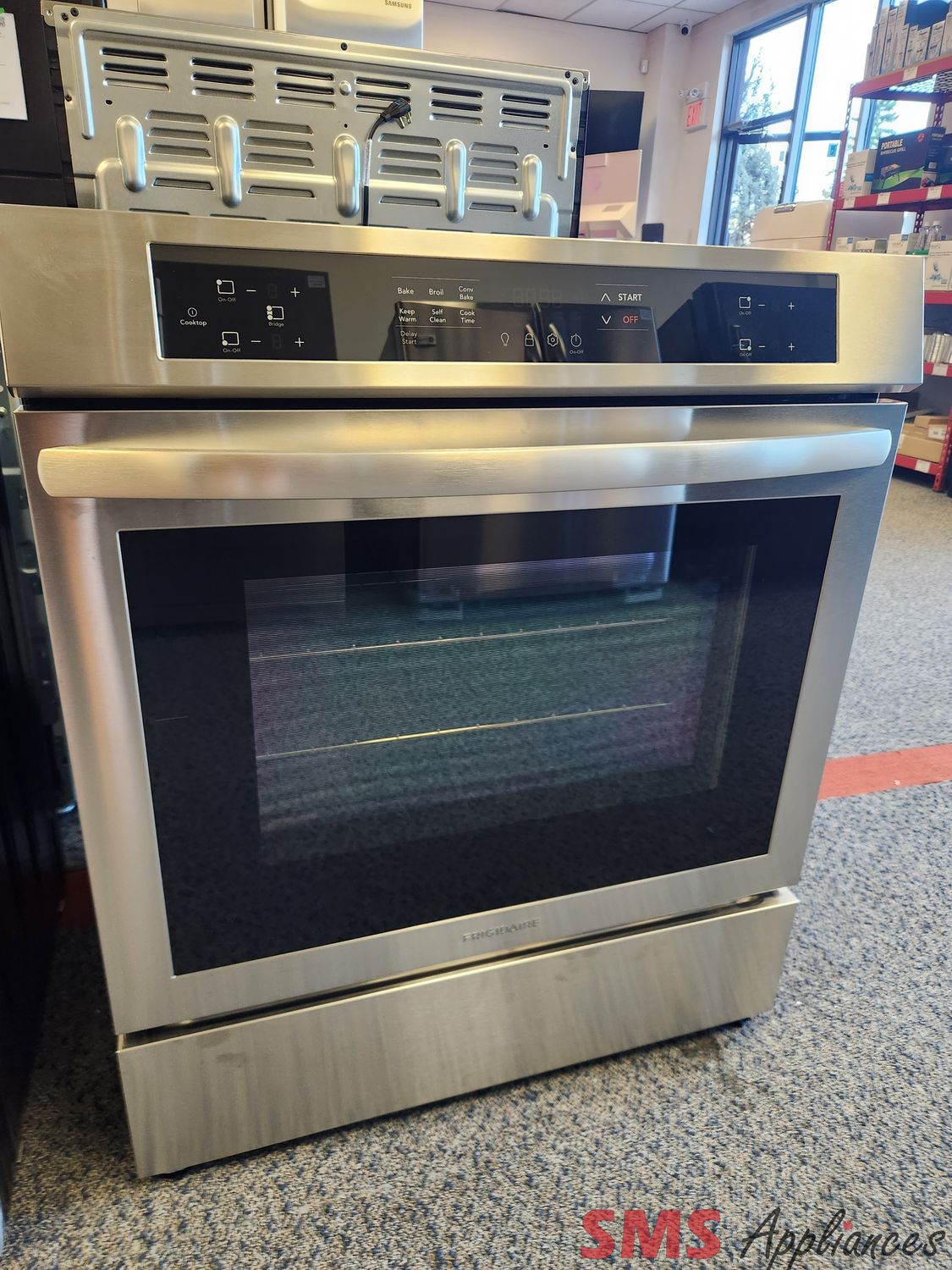 Open Box - Scratch & Dent Frigidaire Induction Glass Top Stove FCFI308CAS